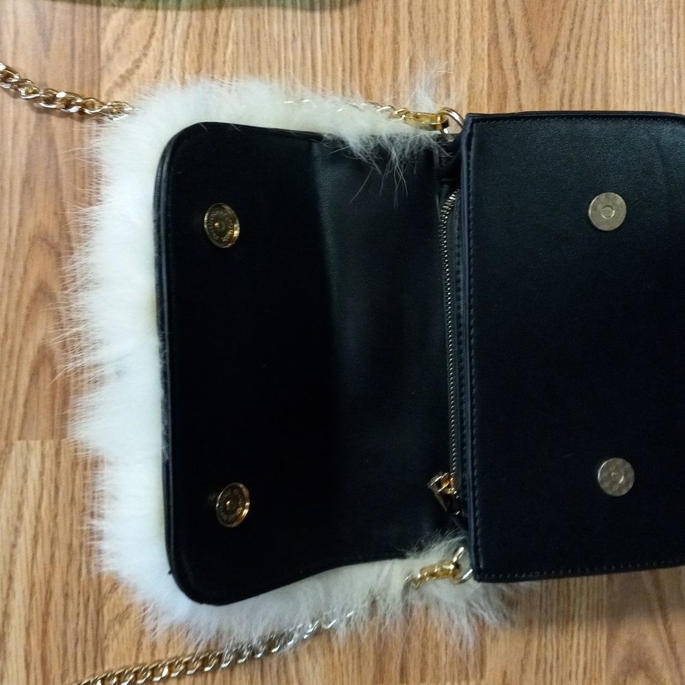 Faux Fur Gold Chain Shoulder Bag - Cream and Black, Gold Designed Buckle - Picture 7 of 9